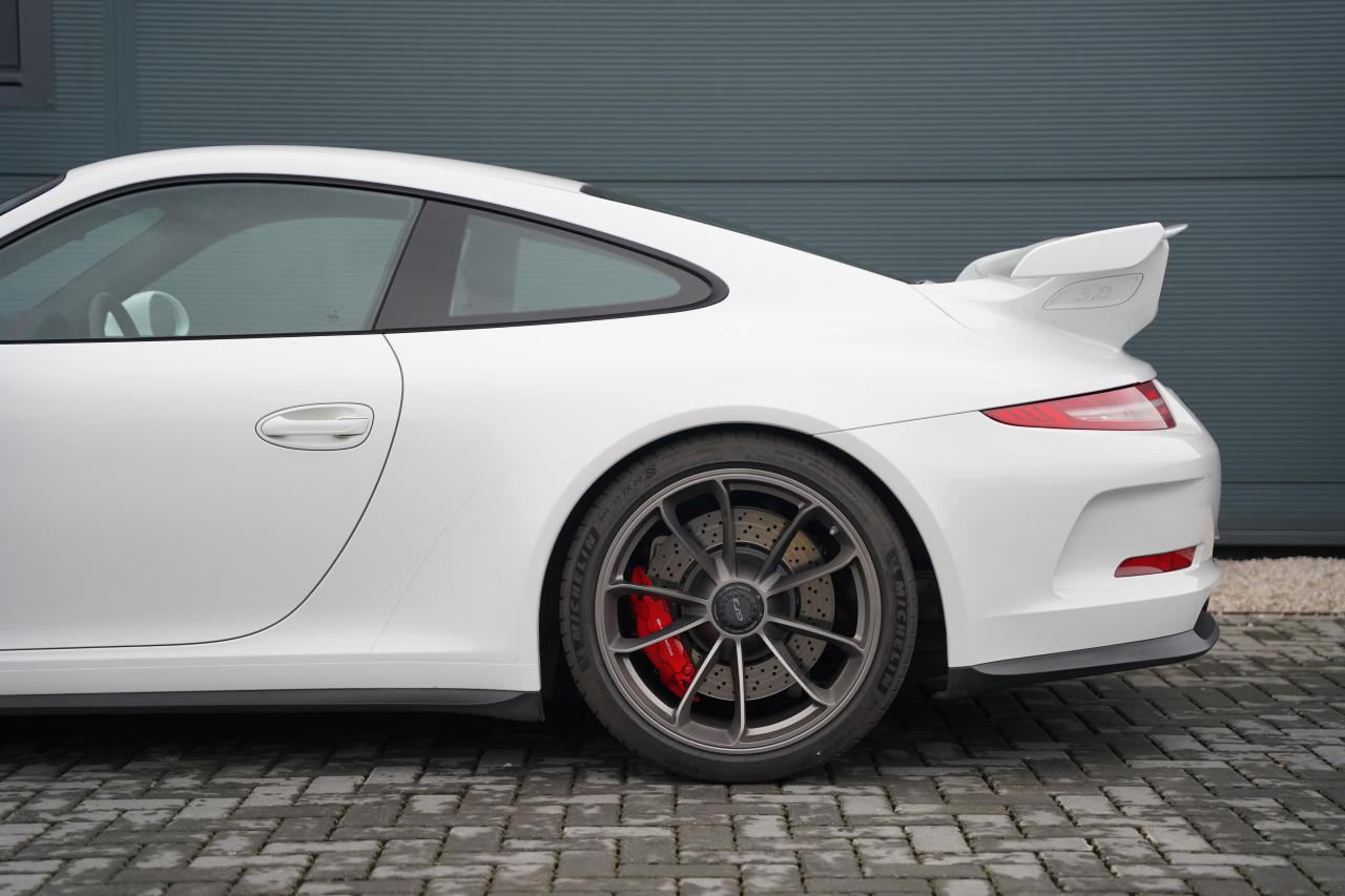 2015 Porsche 911