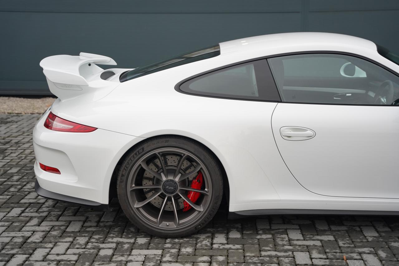 2015 Porsche 911