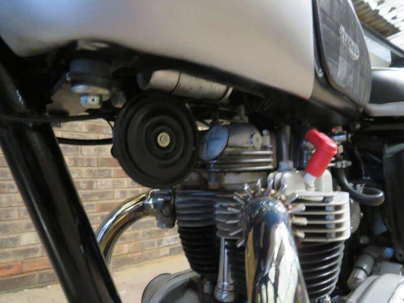 1966 Triumph 6T THUNDERBIRD