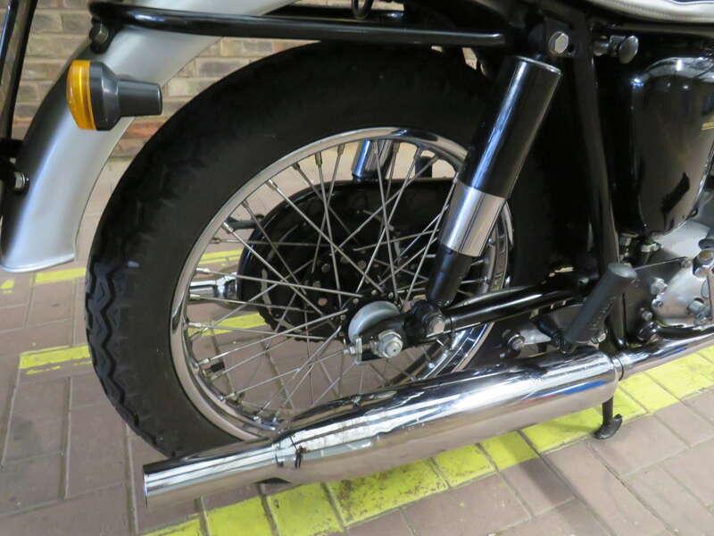 1966 Triumph 6T THUNDERBIRD