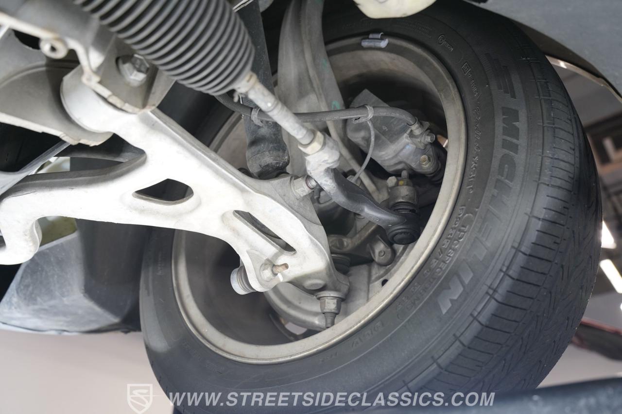 2004 Ford Thunderbird