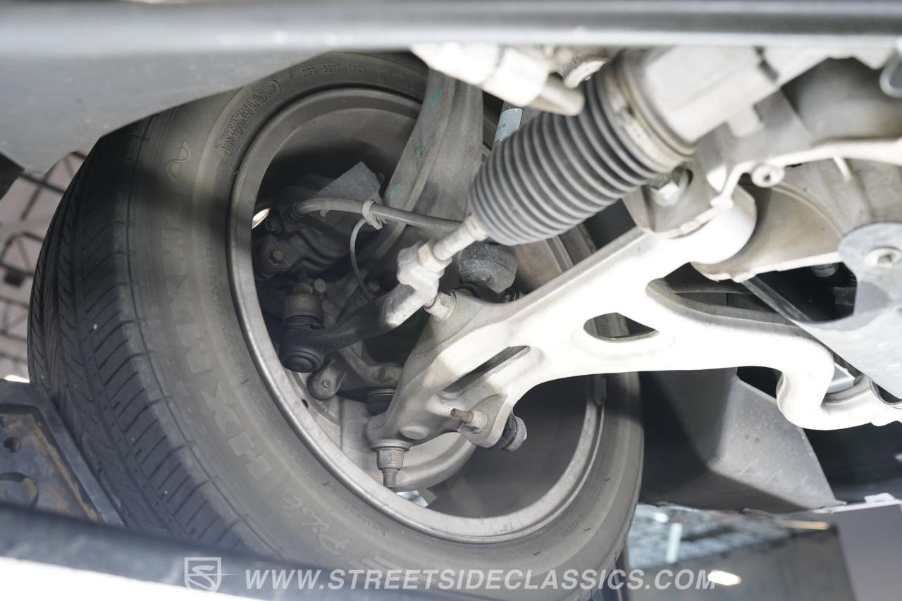 2004 Ford Thunderbird