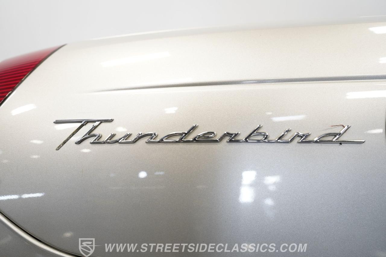 2004 Ford Thunderbird