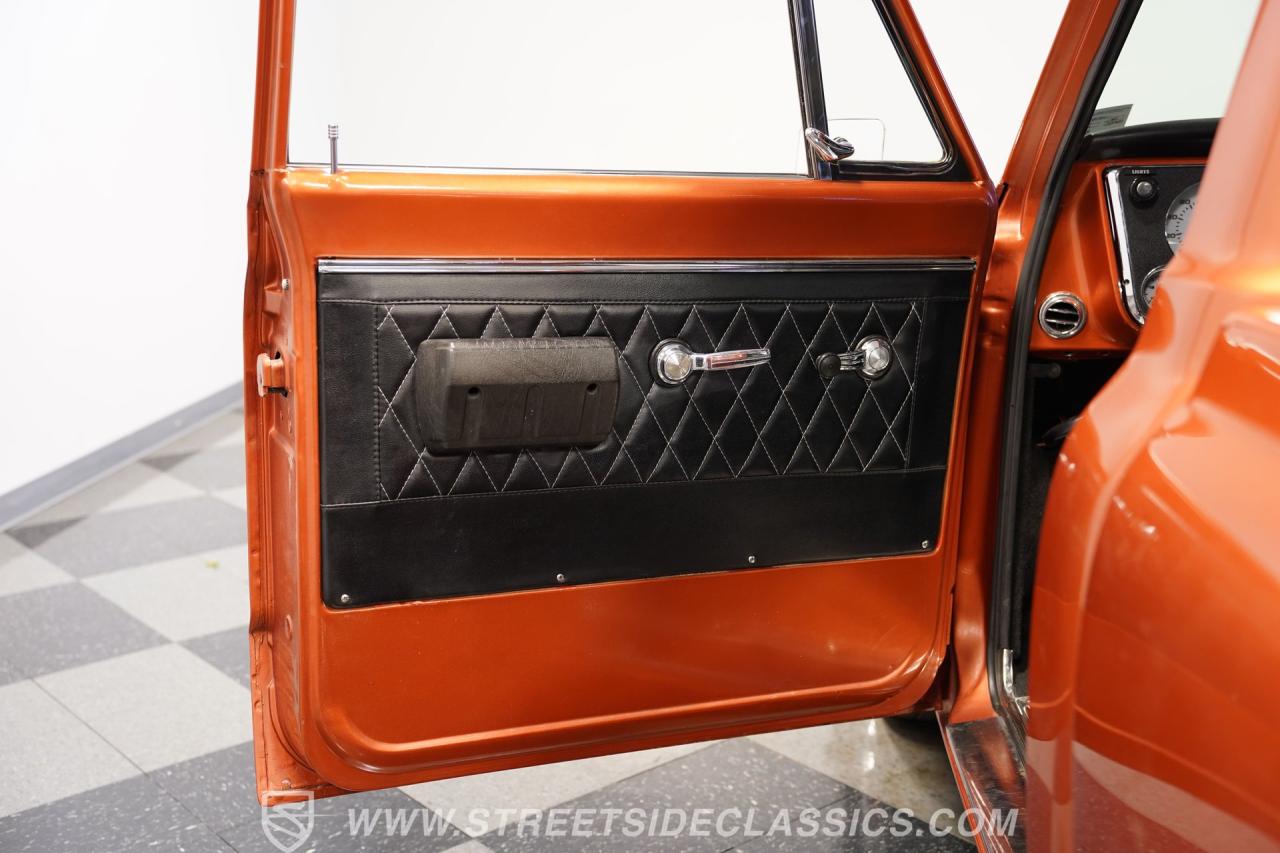 1968 Chevrolet C10 LS 5.3L Restomod