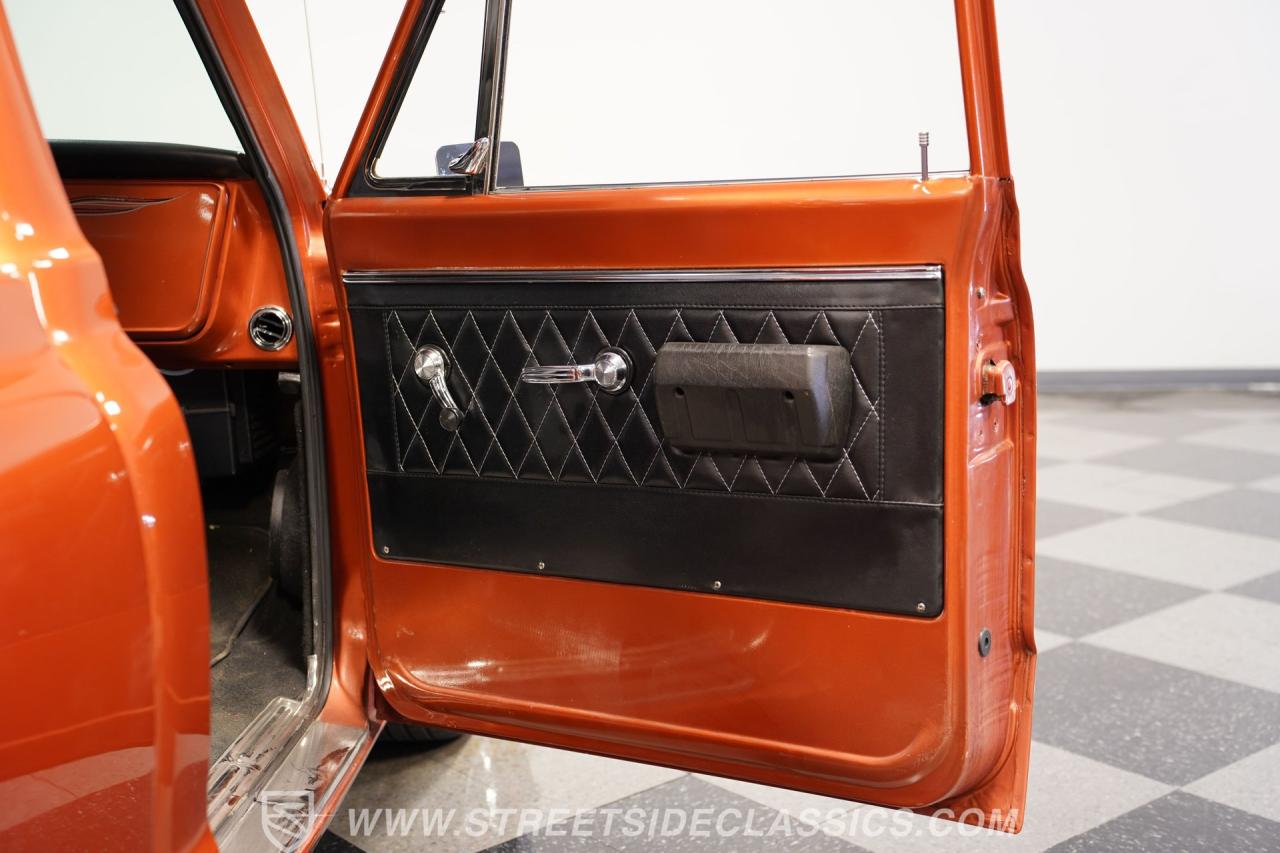 1968 Chevrolet C10 LS 5.3L Restomod