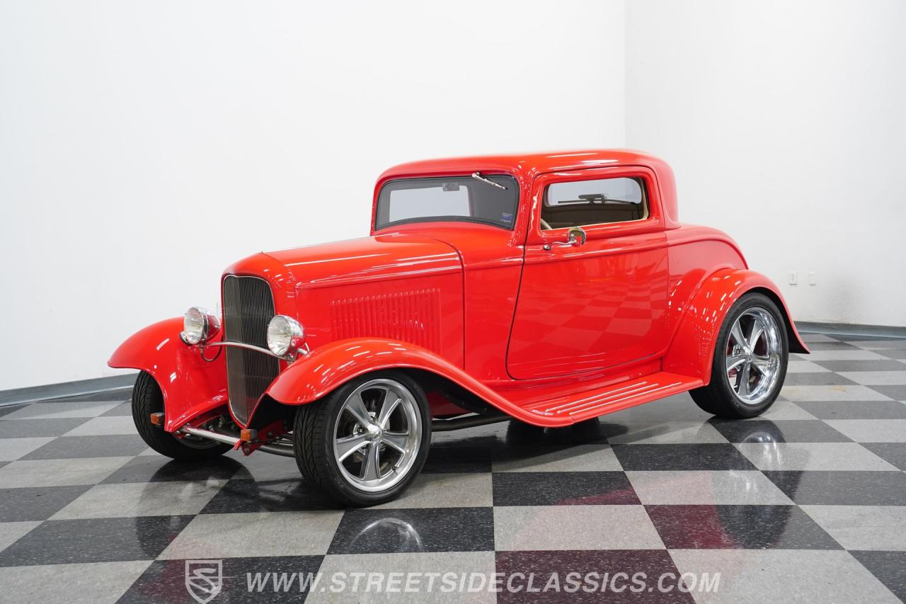 1932 Ford 3-Window Coupe