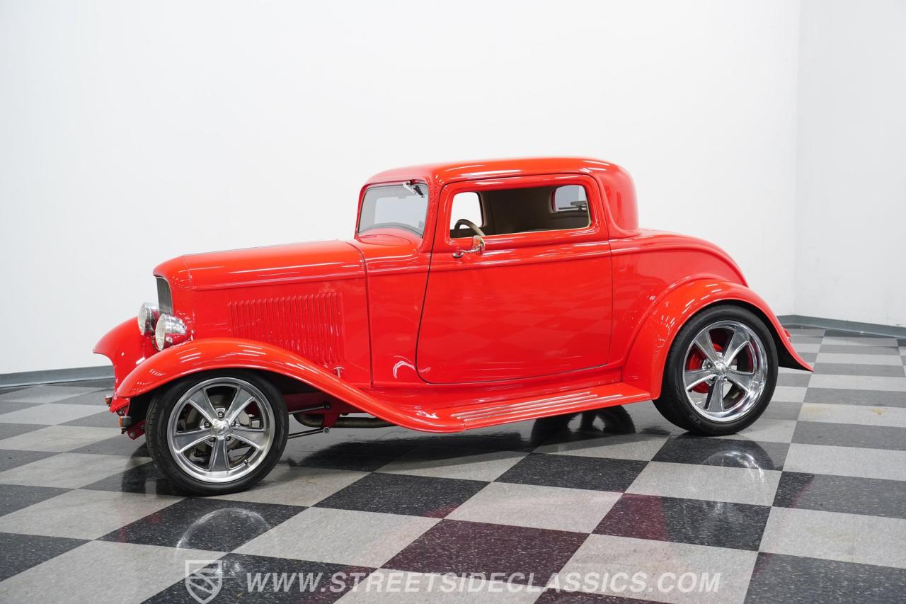 1932 Ford 3-Window Coupe