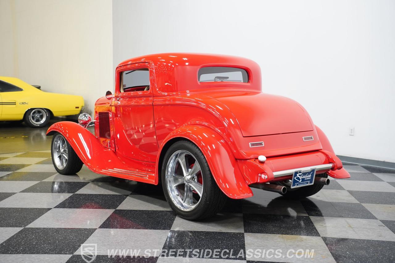 1932 Ford 3-Window Coupe