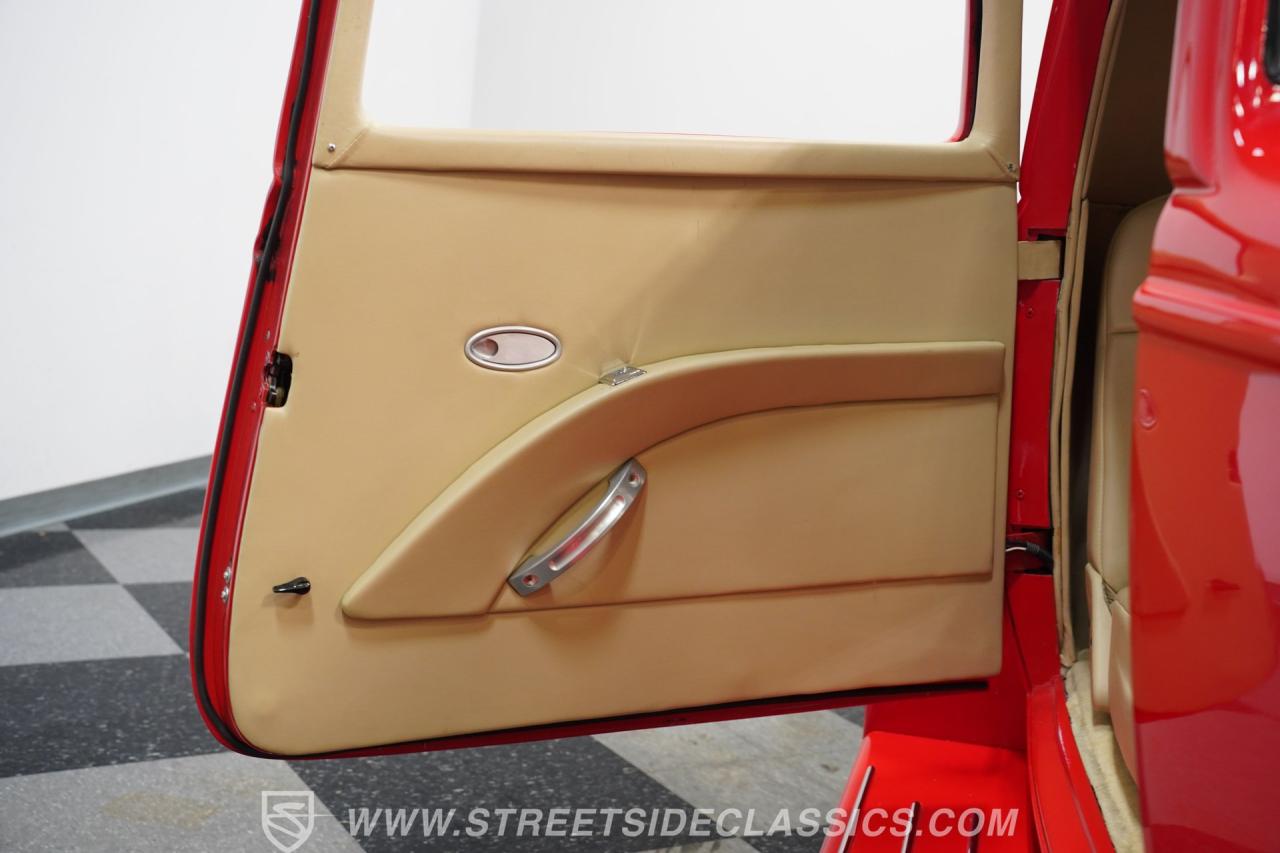 1932 Ford 3-Window Coupe