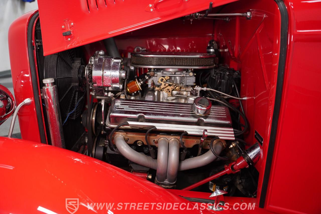 1932 Ford 3-Window Coupe