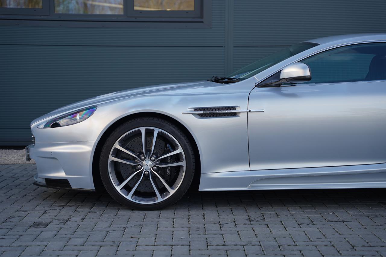 2011 Aston Martin DBS