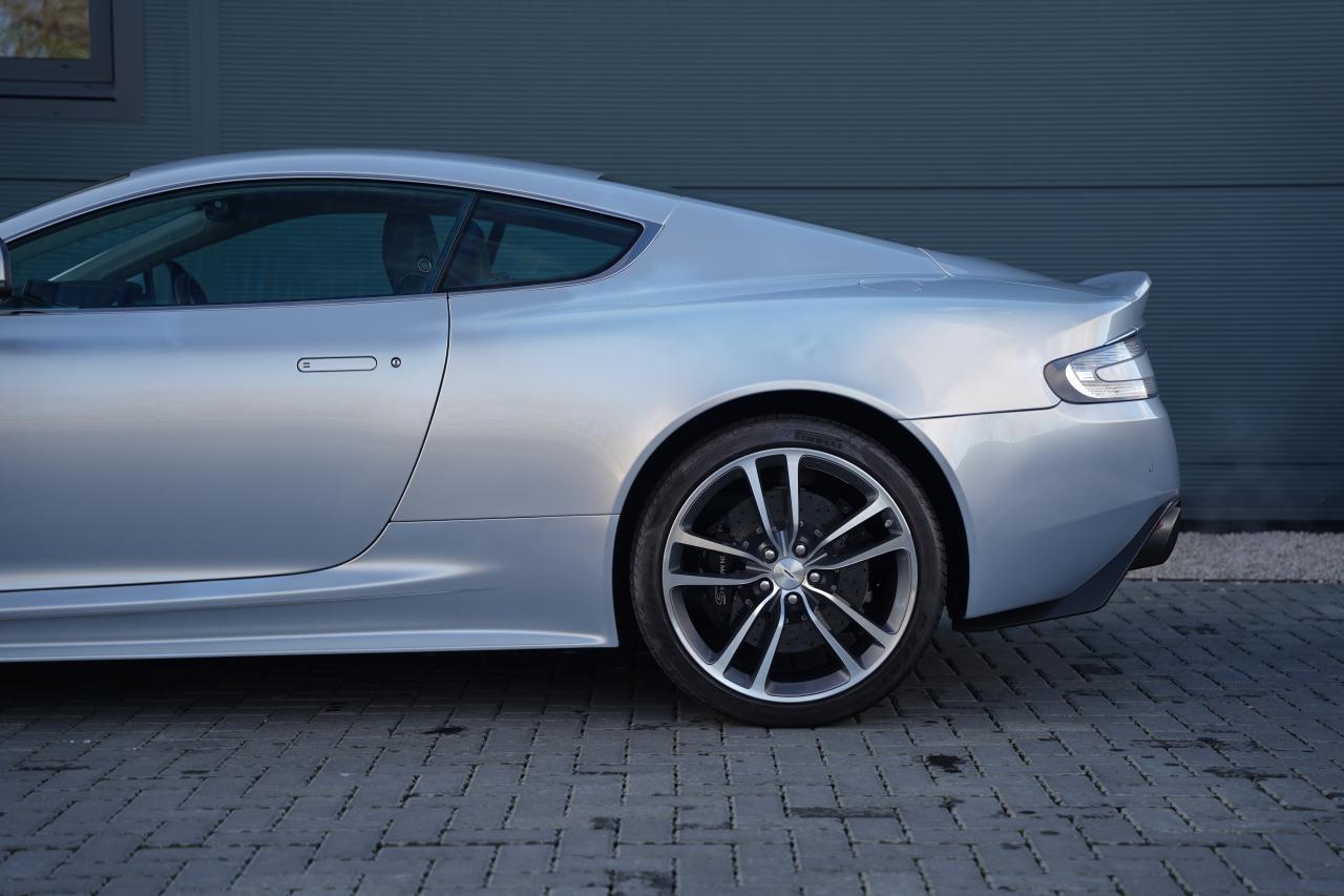 2011 Aston Martin DBS