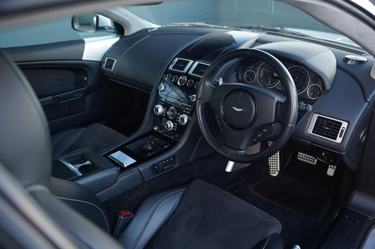 2011 Aston Martin DBS