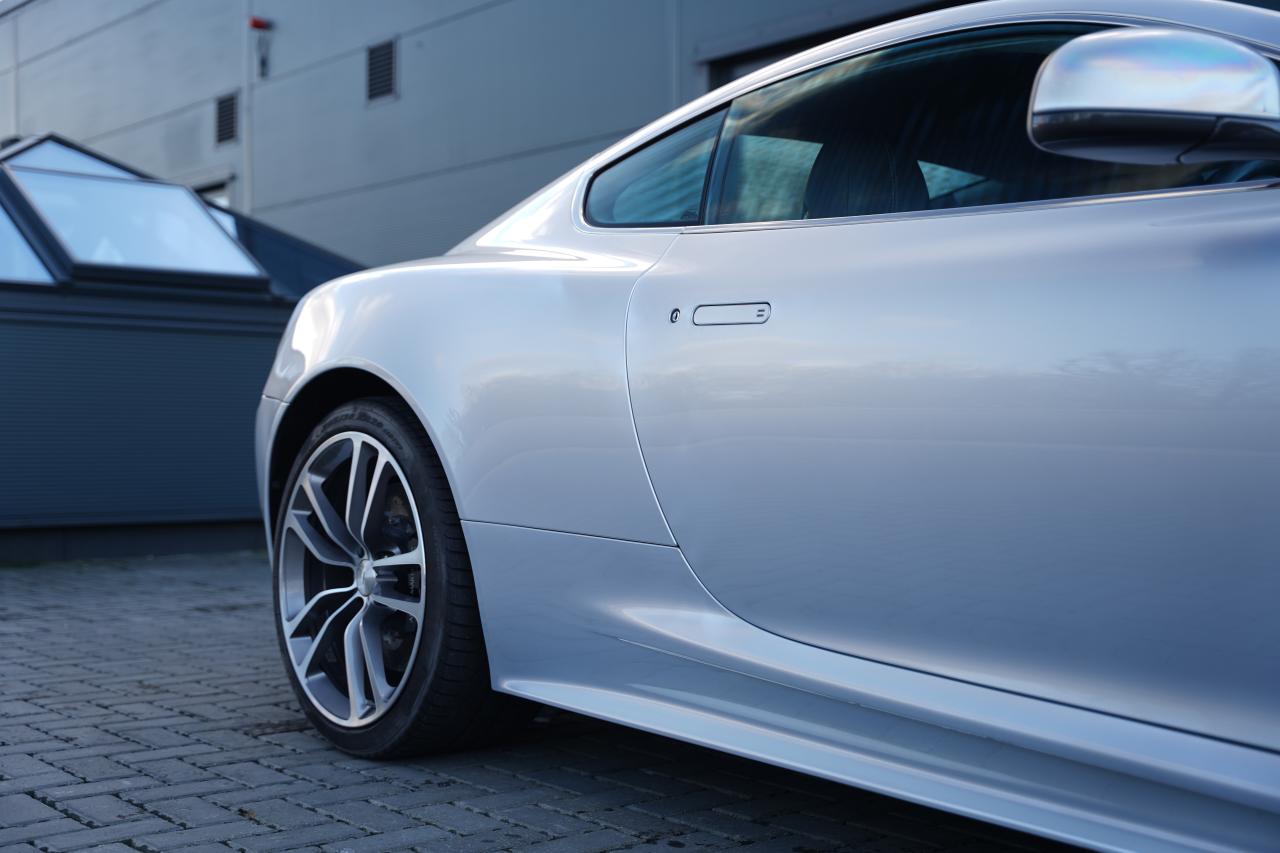 2011 Aston Martin DBS