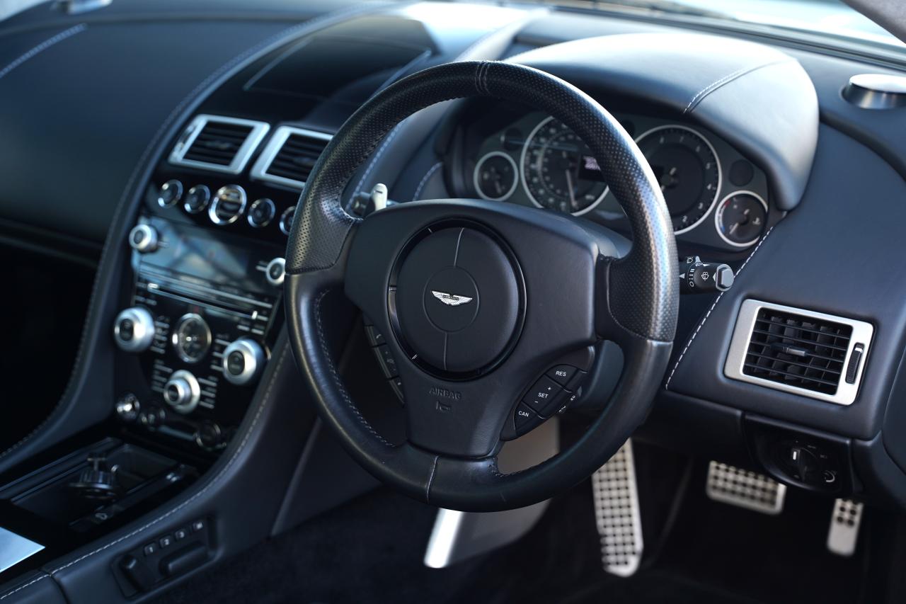 2011 Aston Martin DBS