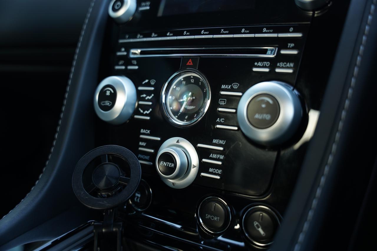 2011 Aston Martin DBS