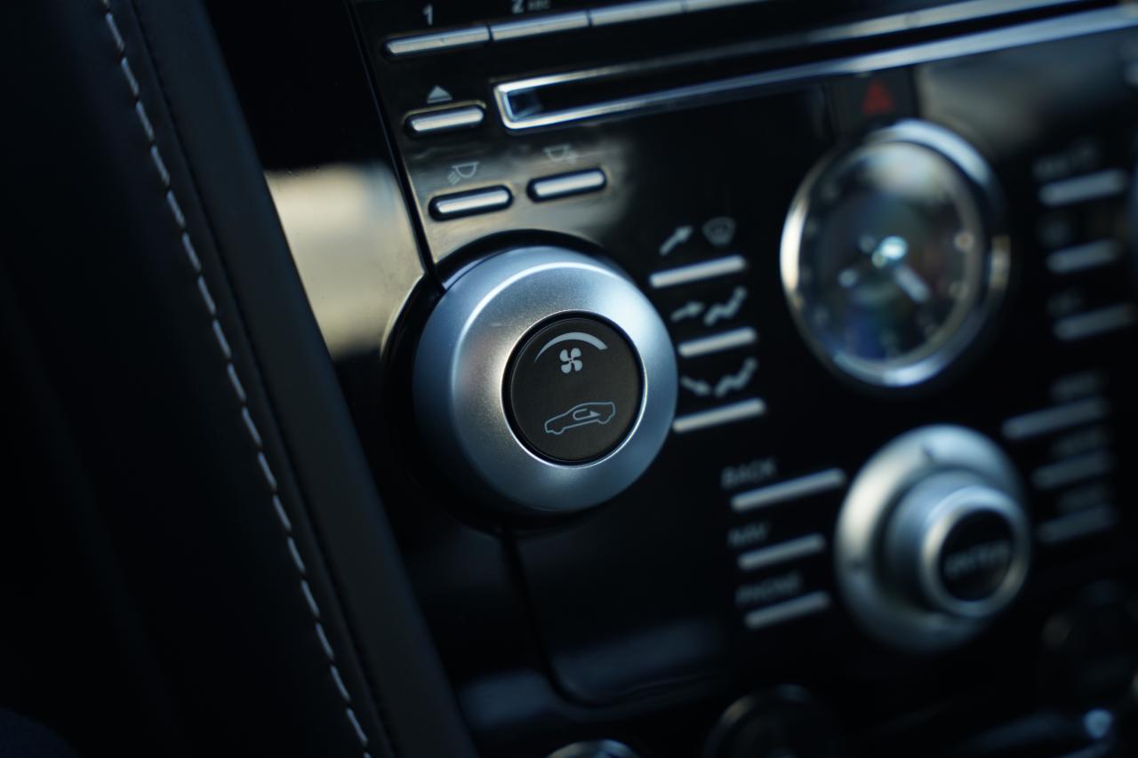 2011 Aston Martin DBS