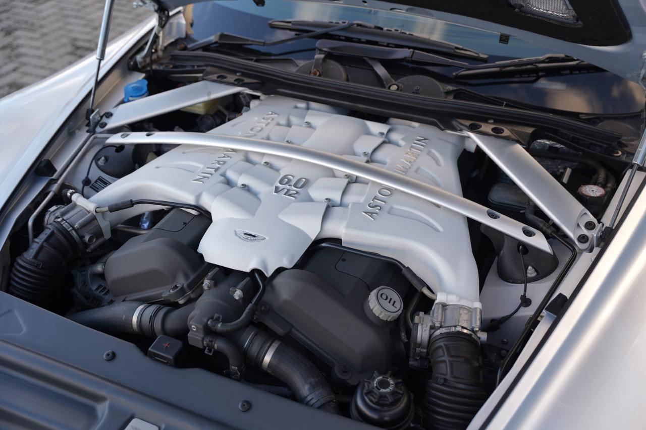 2011 Aston Martin DBS