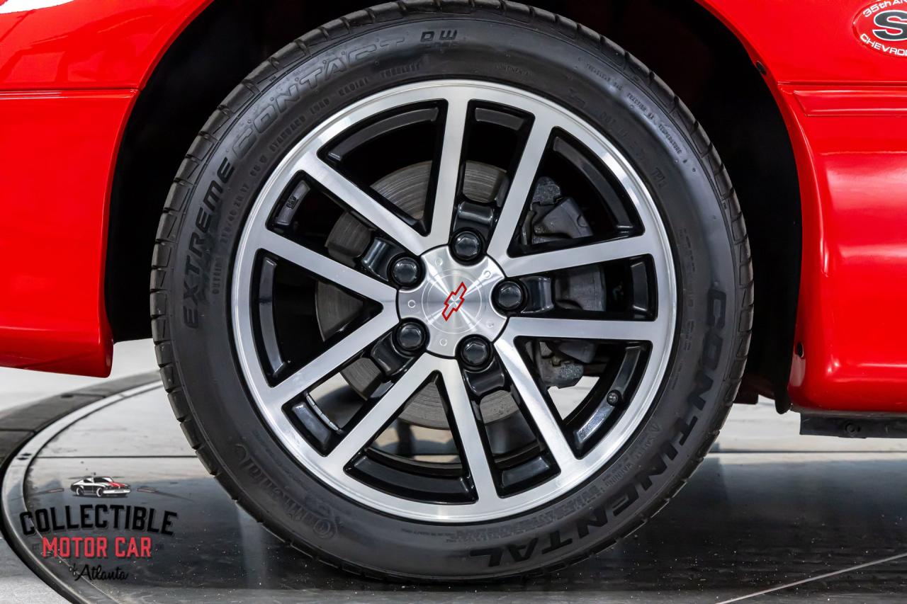 2002 Chevrolet Camaro SS 35th Anniversary