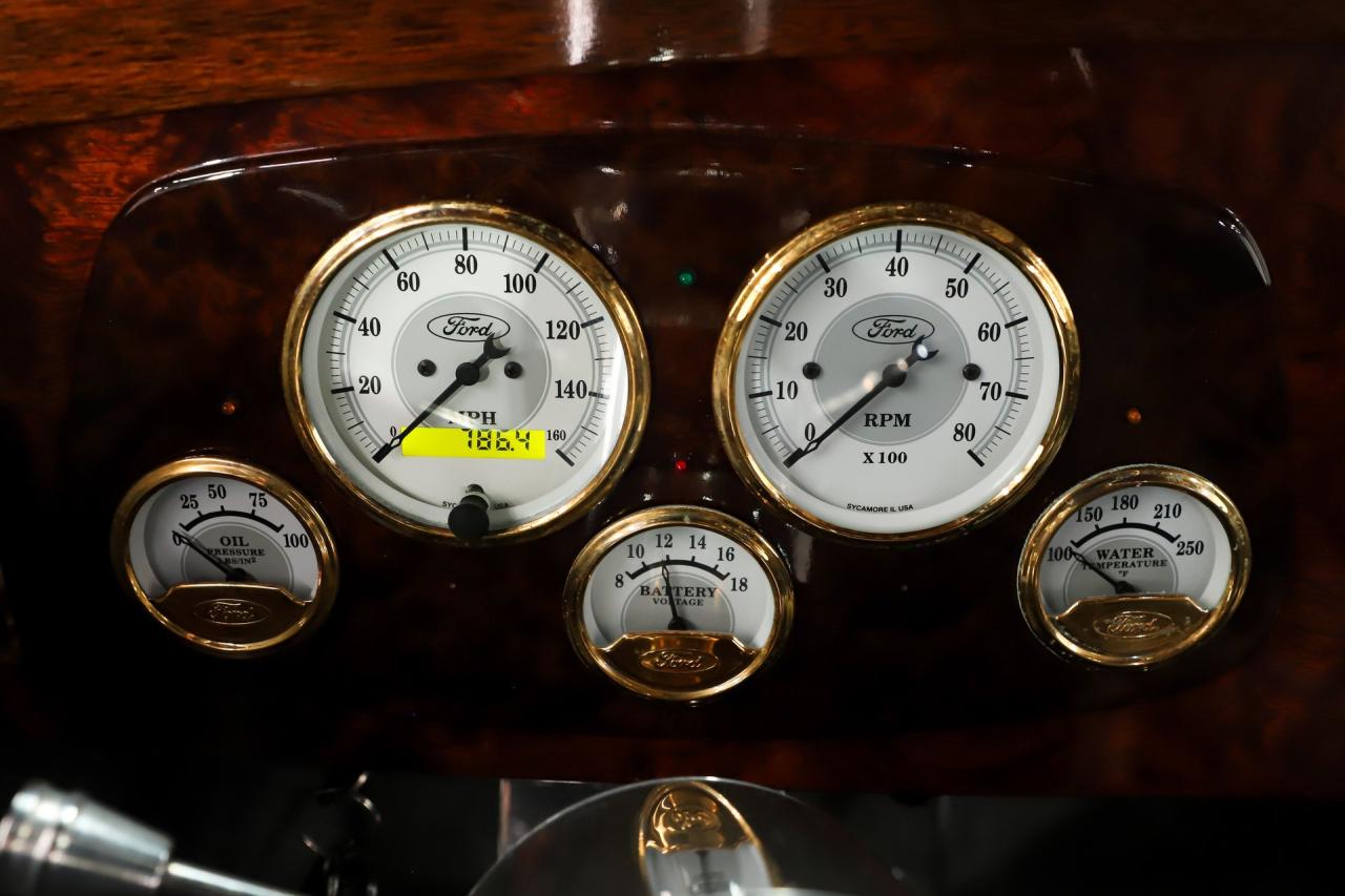 1933 Ford Custom  Woody