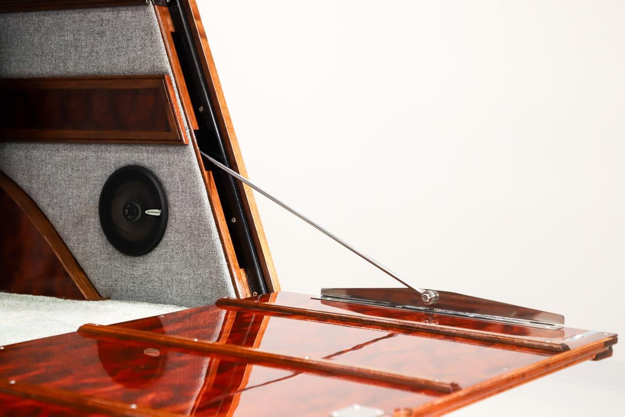 1933 Ford Custom  Woody