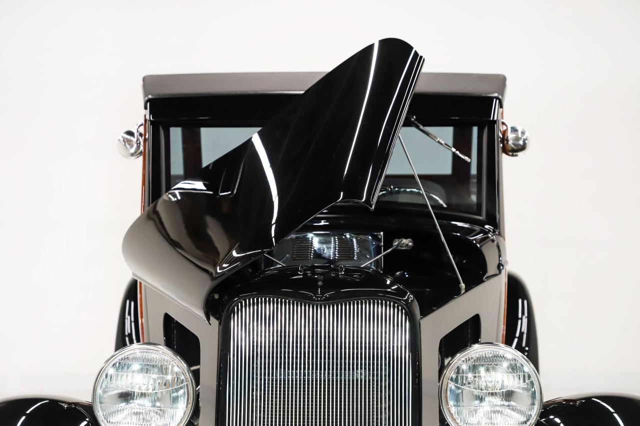 1933 Ford Custom  Woody