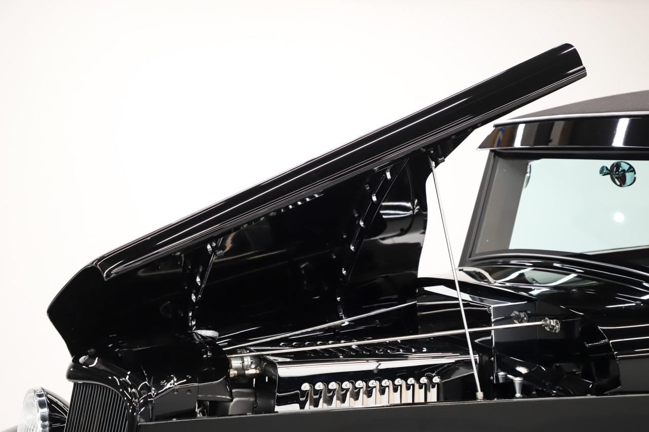 1933 Ford Custom  Woody