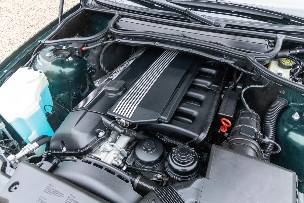 2001 BMW 323 Ci Coup&eacute; Farngr&uuml;n &ldquo;25.000 kilometers&rdquo;