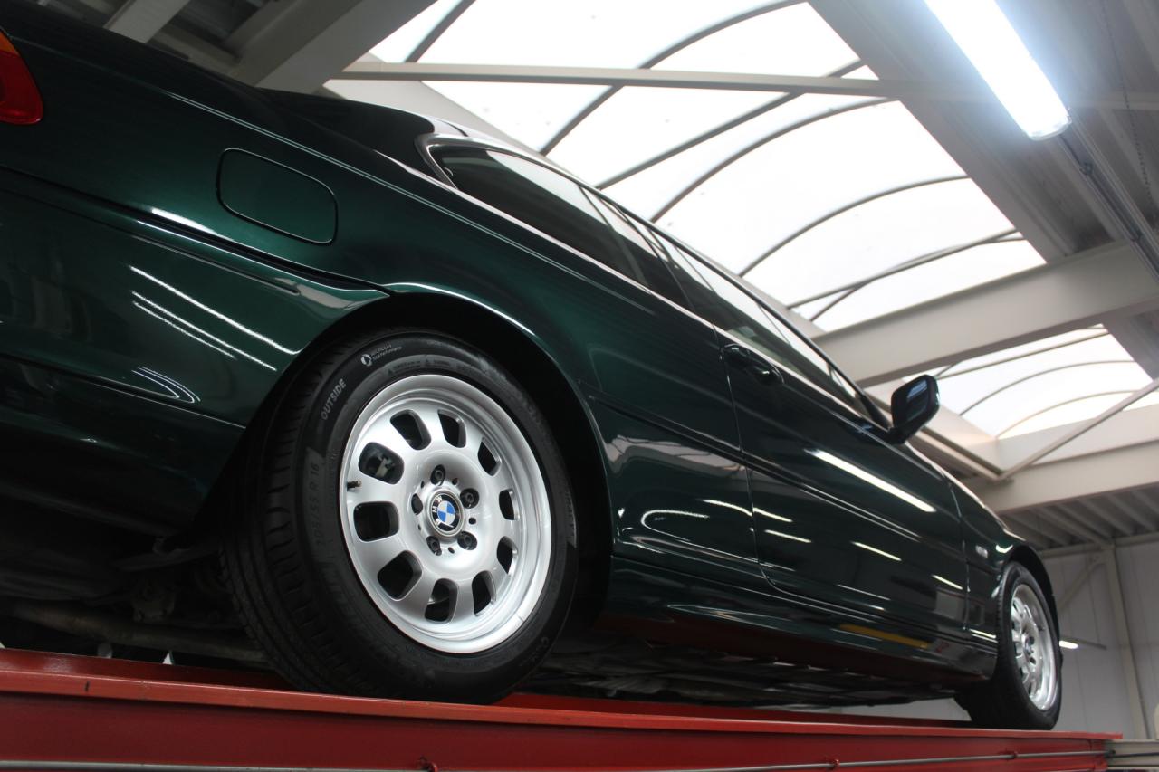 2001 BMW 323 Ci Coup&eacute; Farngr&uuml;n &ldquo;25.000 kilometers&rdquo;