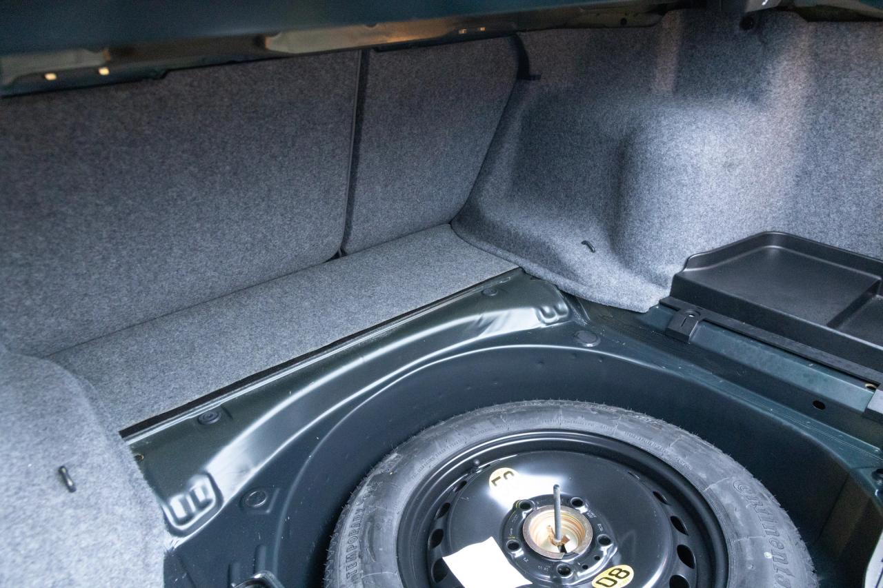 2001 BMW 323 Ci Coup&eacute; Farngr&uuml;n &ldquo;25.000 kilometers&rdquo;