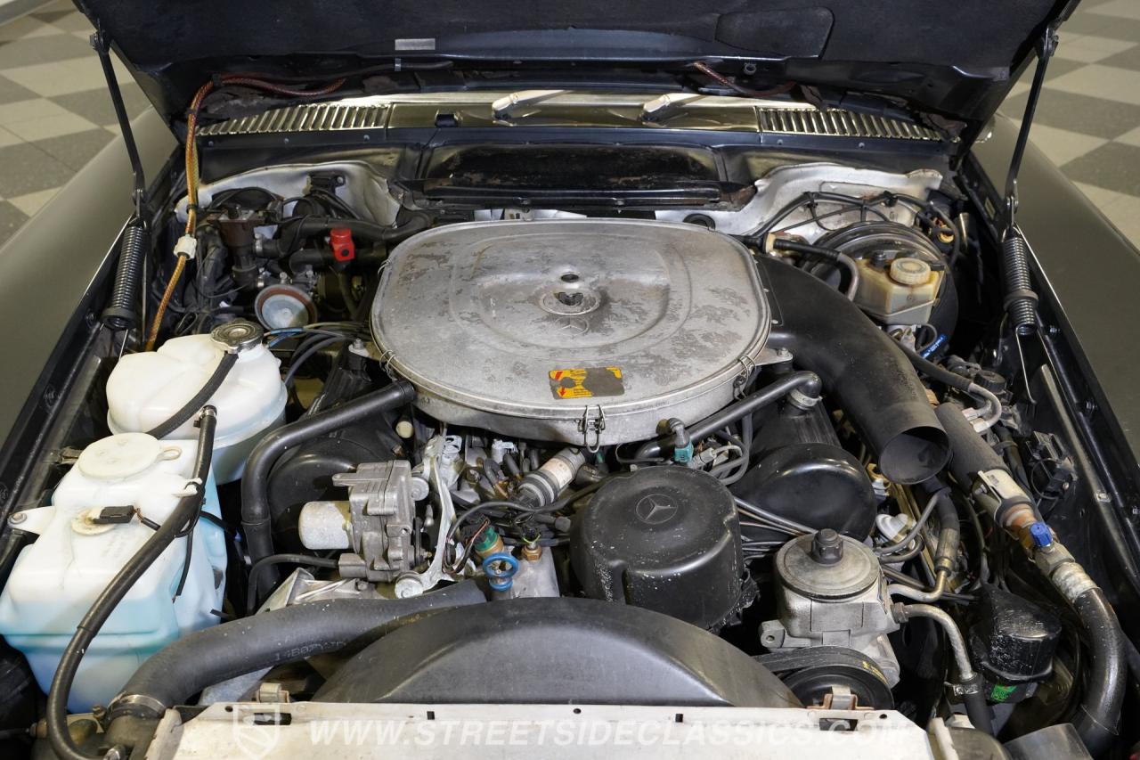 1989 Mercedes - Benz 560SL R107