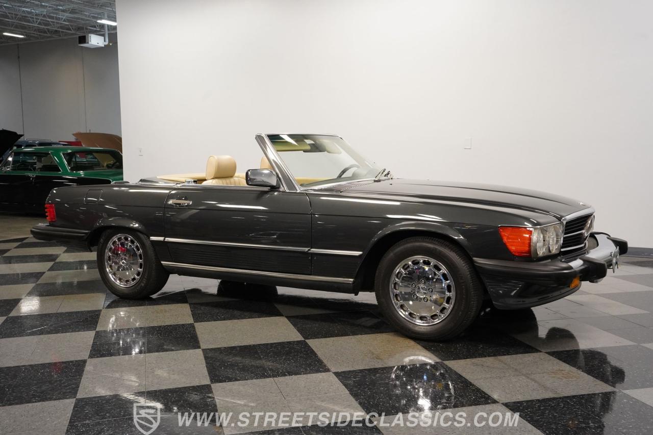 1989 Mercedes - Benz 560SL R107