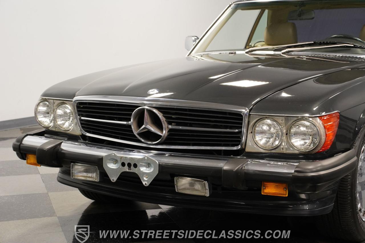 1989 Mercedes - Benz 560SL R107