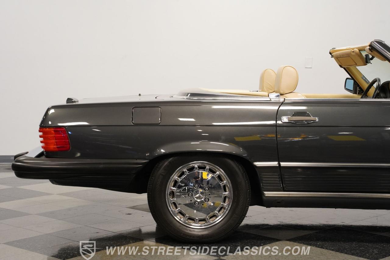 1989 Mercedes - Benz 560SL R107