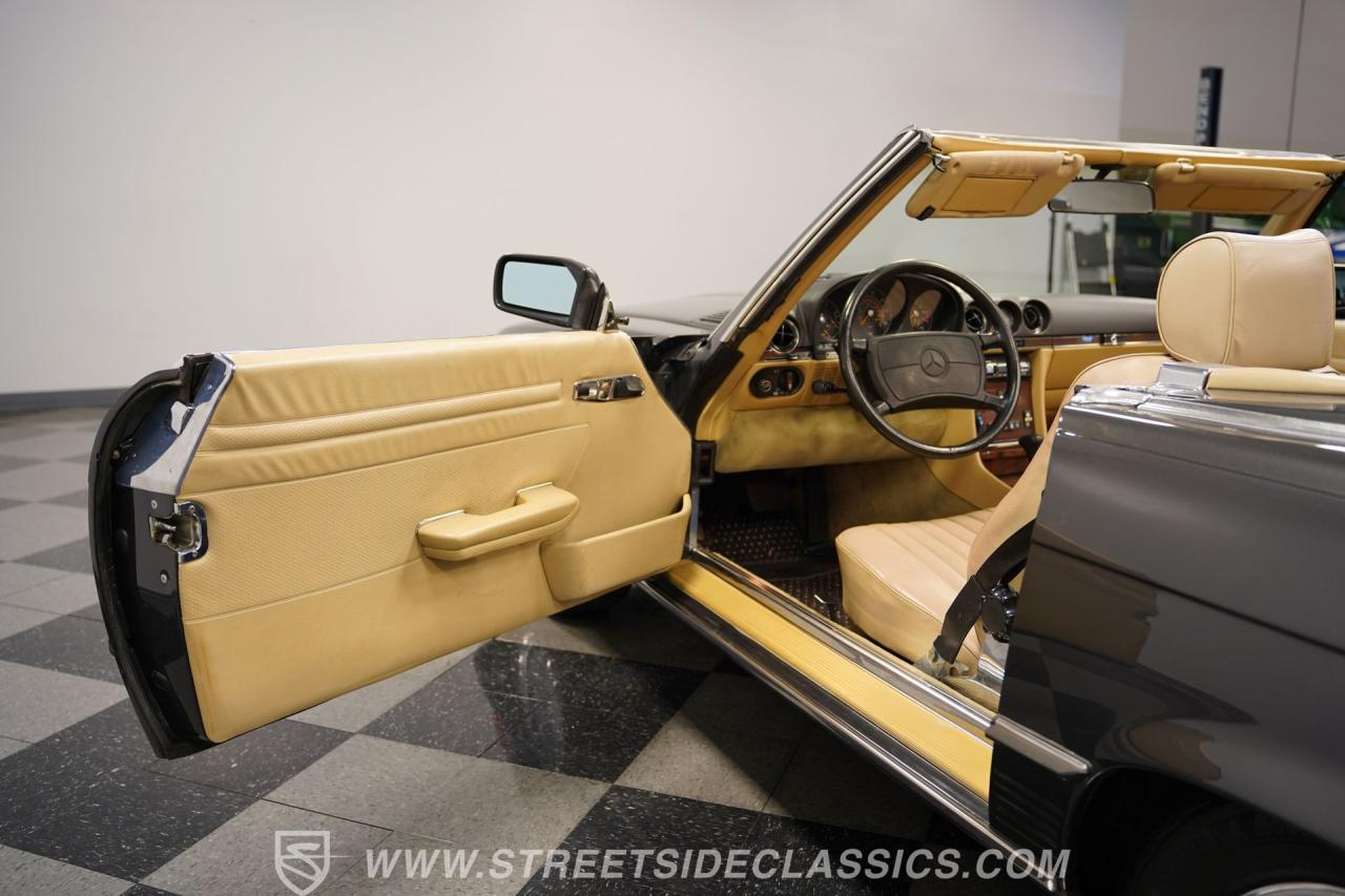 1989 Mercedes - Benz 560SL R107