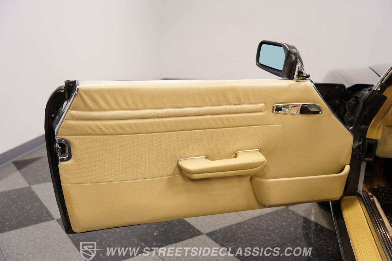 1989 Mercedes - Benz 560SL R107