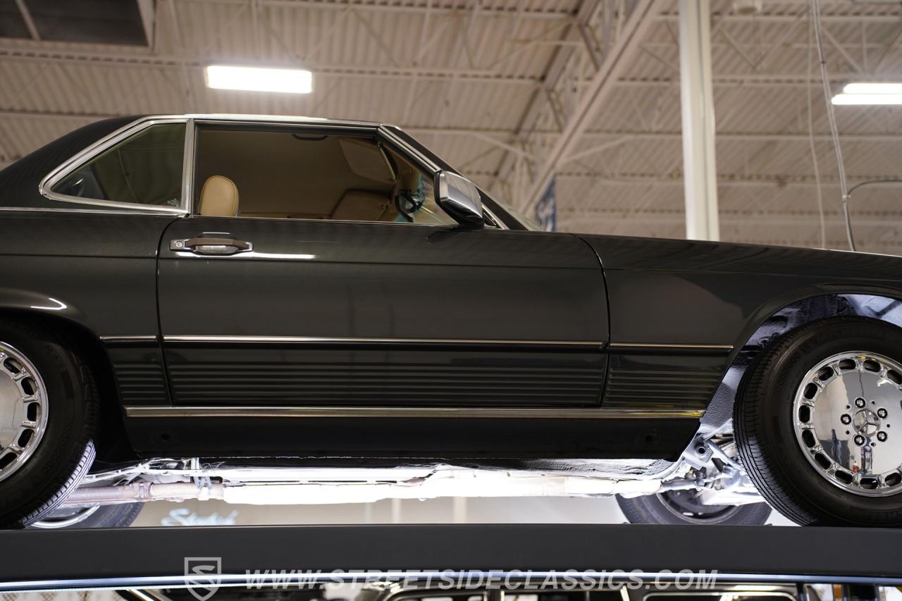 1989 Mercedes - Benz 560SL R107