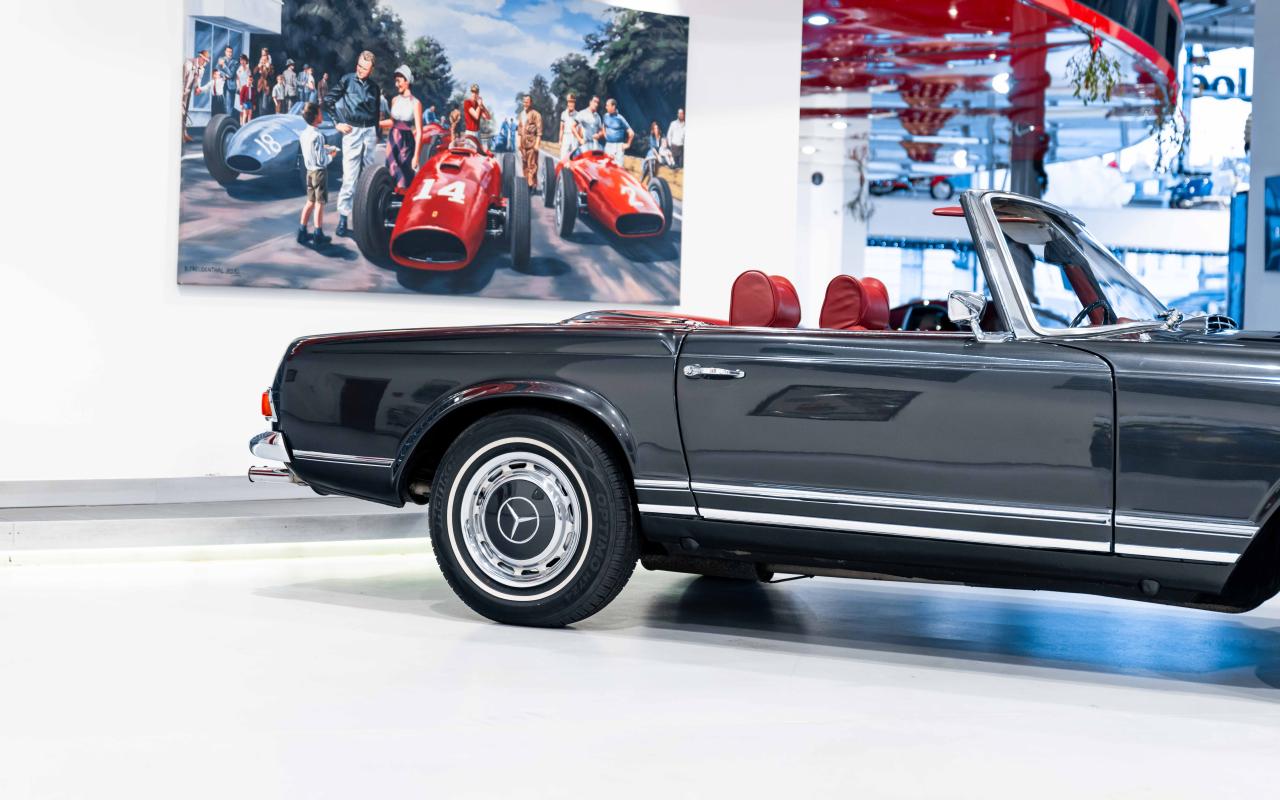 1971 Mercedes - Benz 280 SL Pagoda