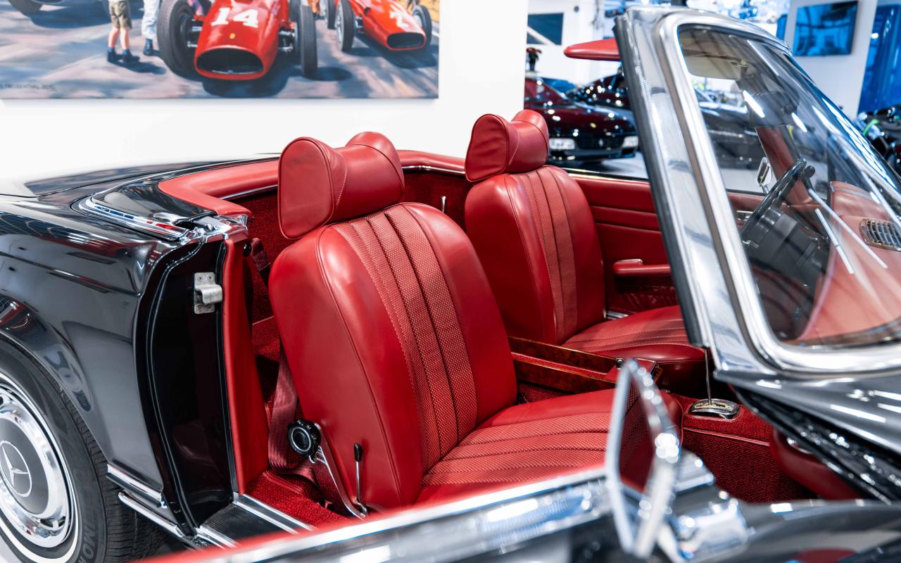 1971 Mercedes - Benz 280 SL Pagoda