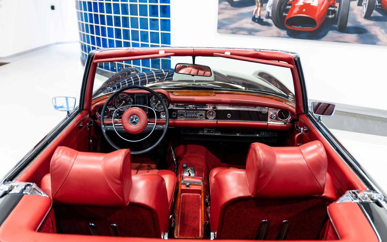 1971 Mercedes - Benz 280 SL Pagoda