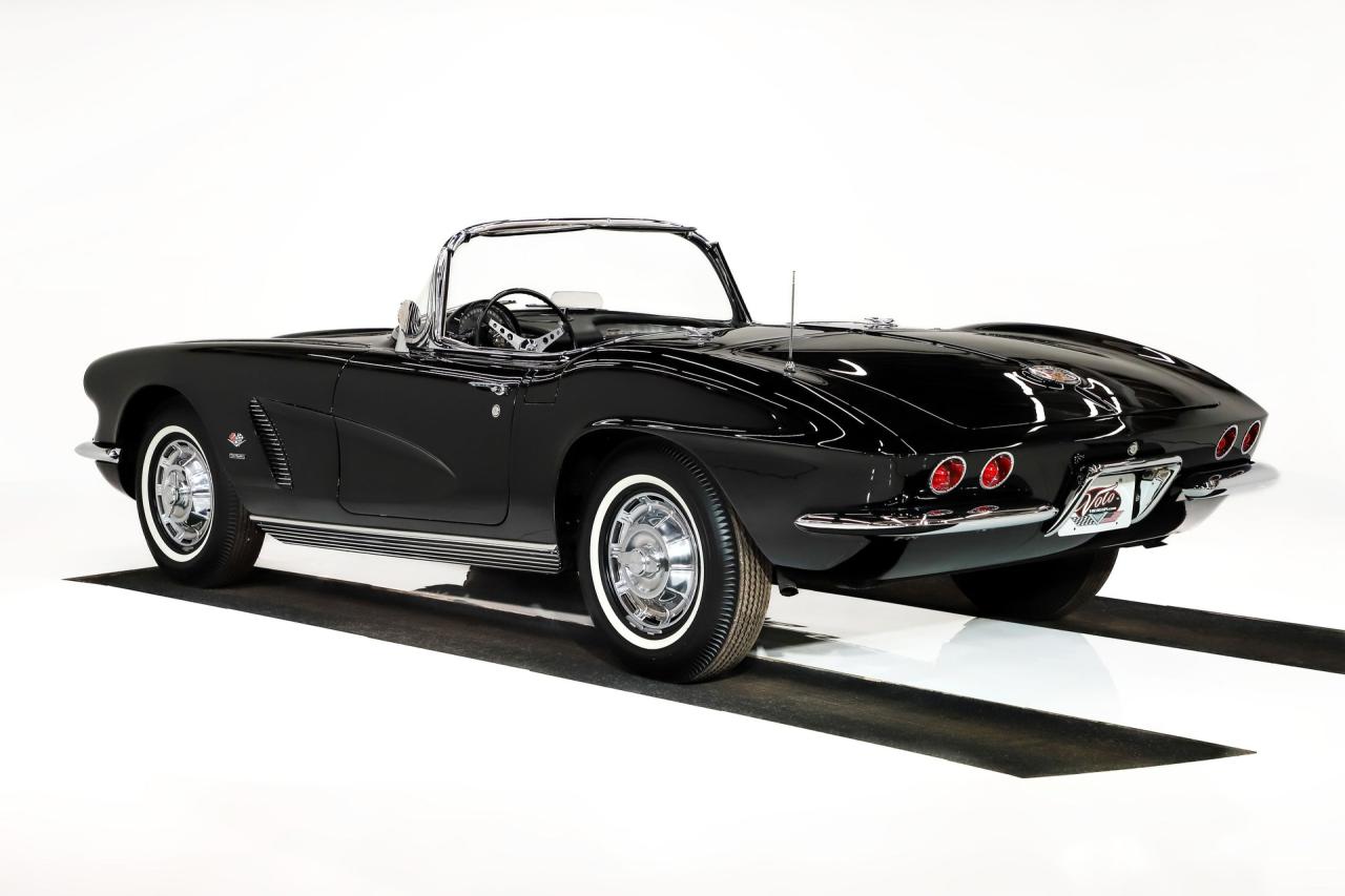 1962 Chevrolet Corvette Fuelie