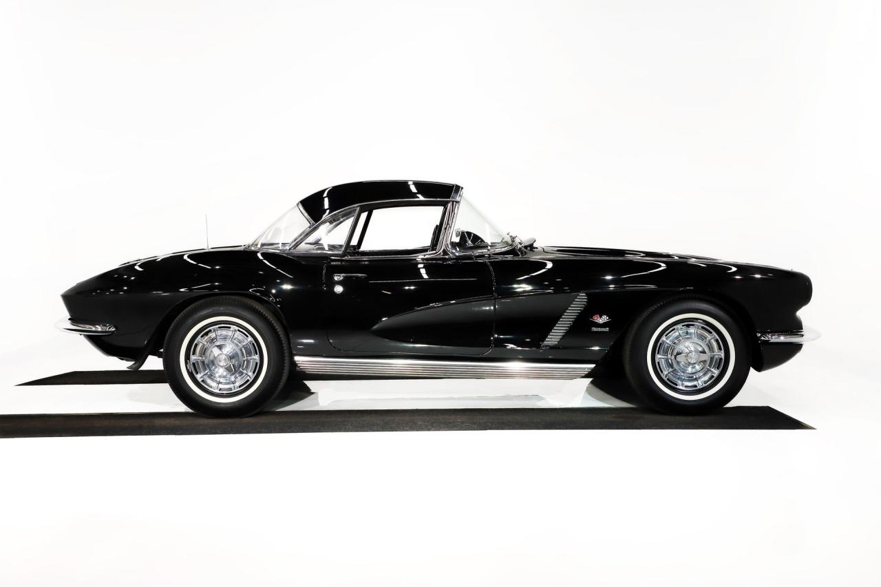 1962 Chevrolet Corvette Fuelie
