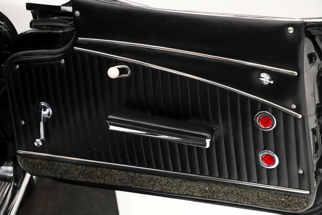 1962 Chevrolet Corvette Fuelie