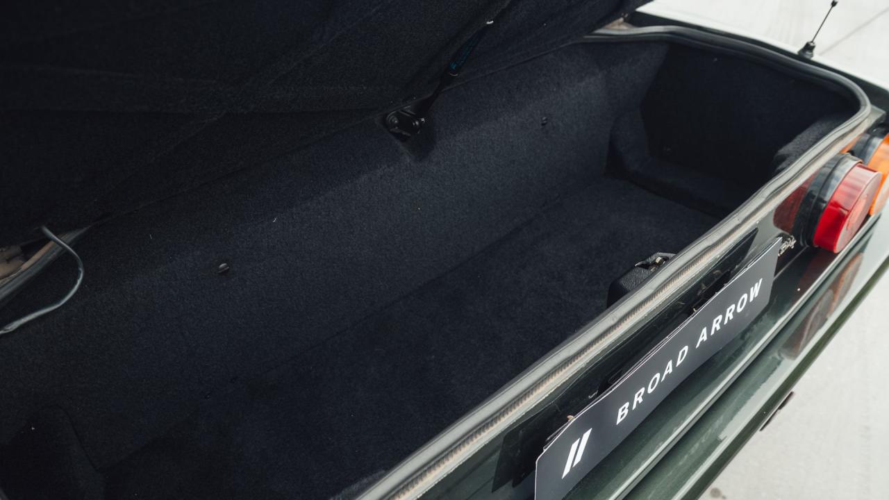 1990 Ferrari Mondial t Cabriolet