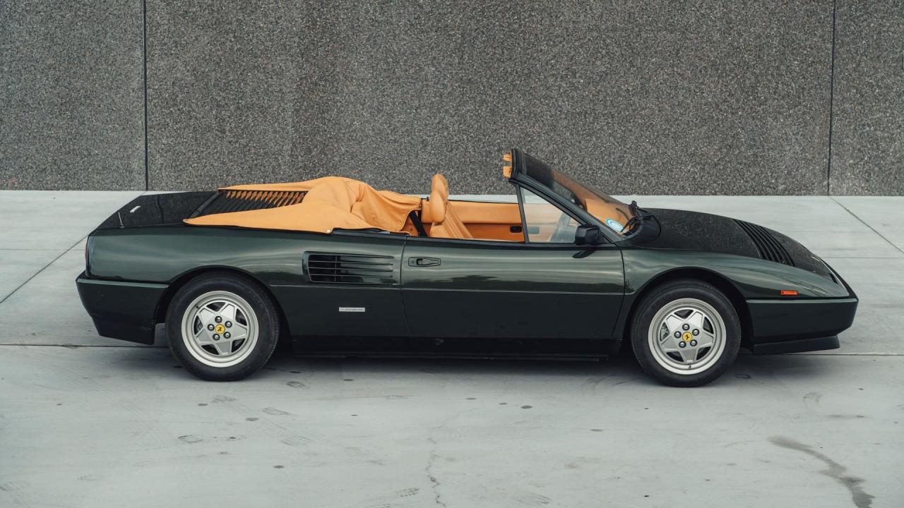 1990 Ferrari Mondial t Cabriolet