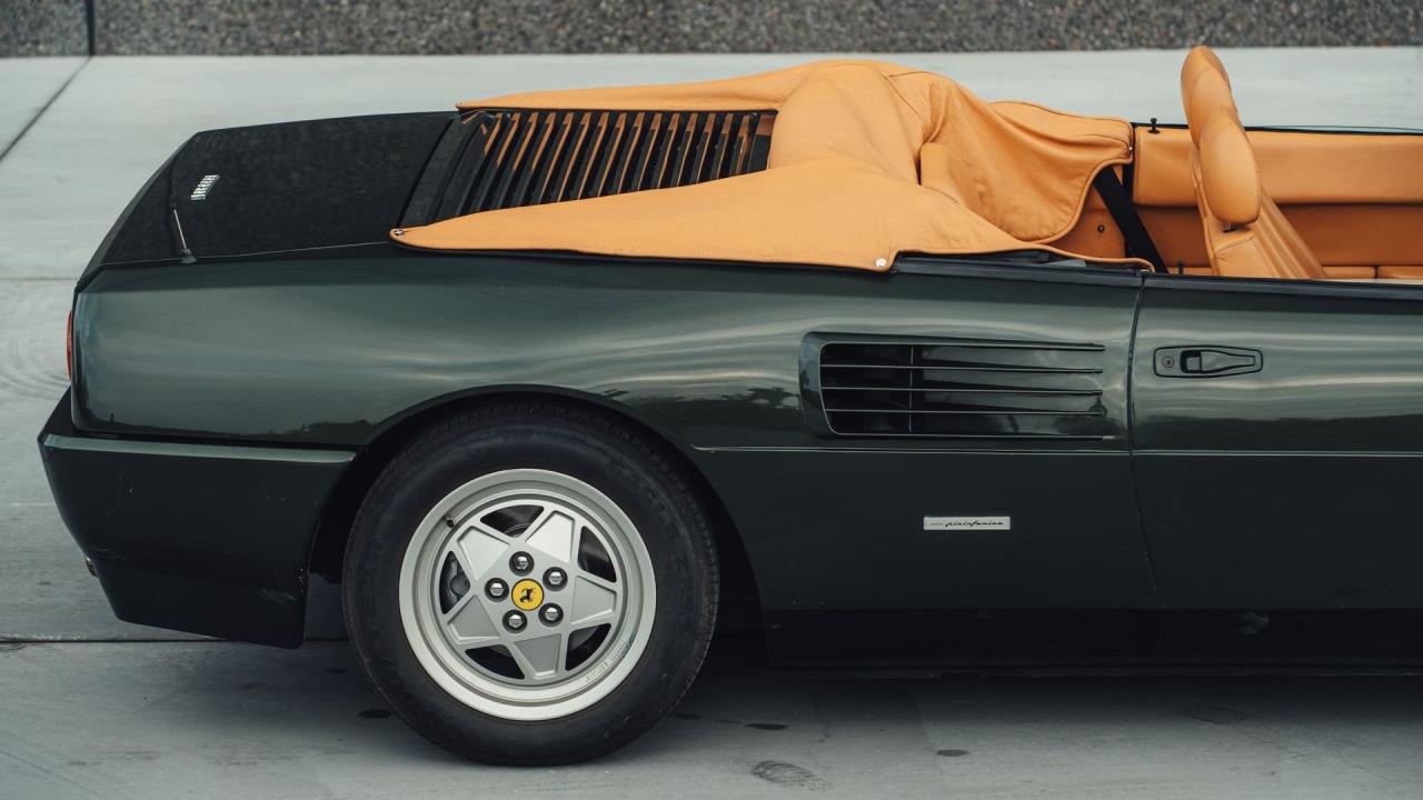 1990 Ferrari Mondial t Cabriolet