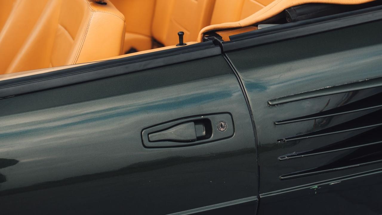 1990 Ferrari Mondial t Cabriolet