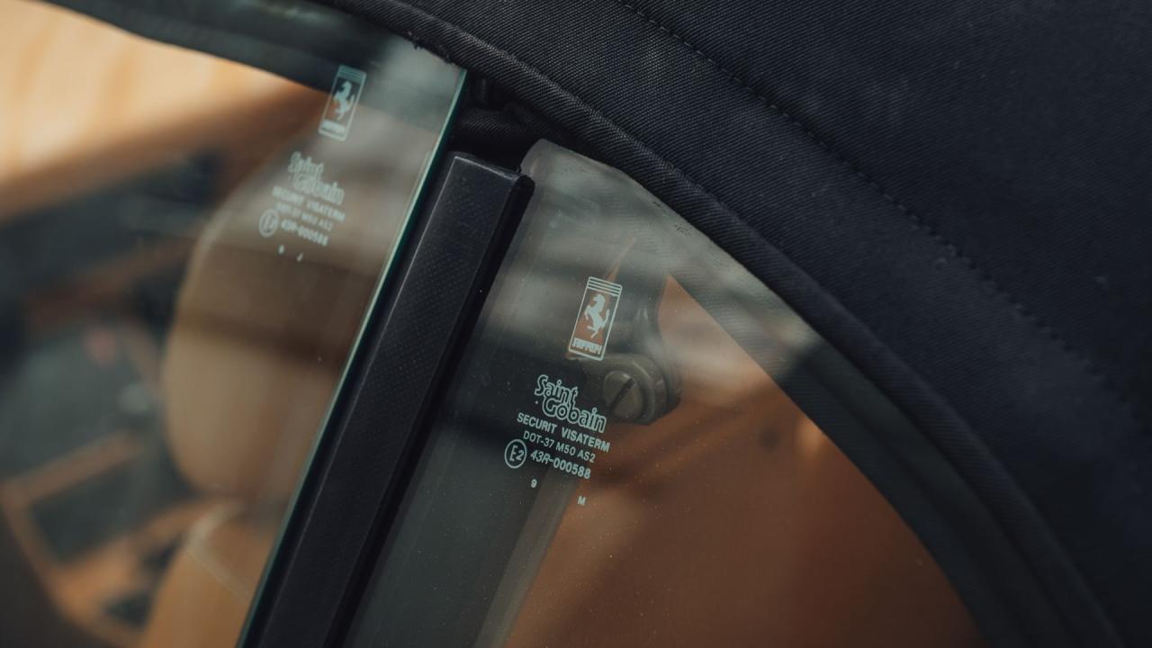 1990 Ferrari Mondial t Cabriolet