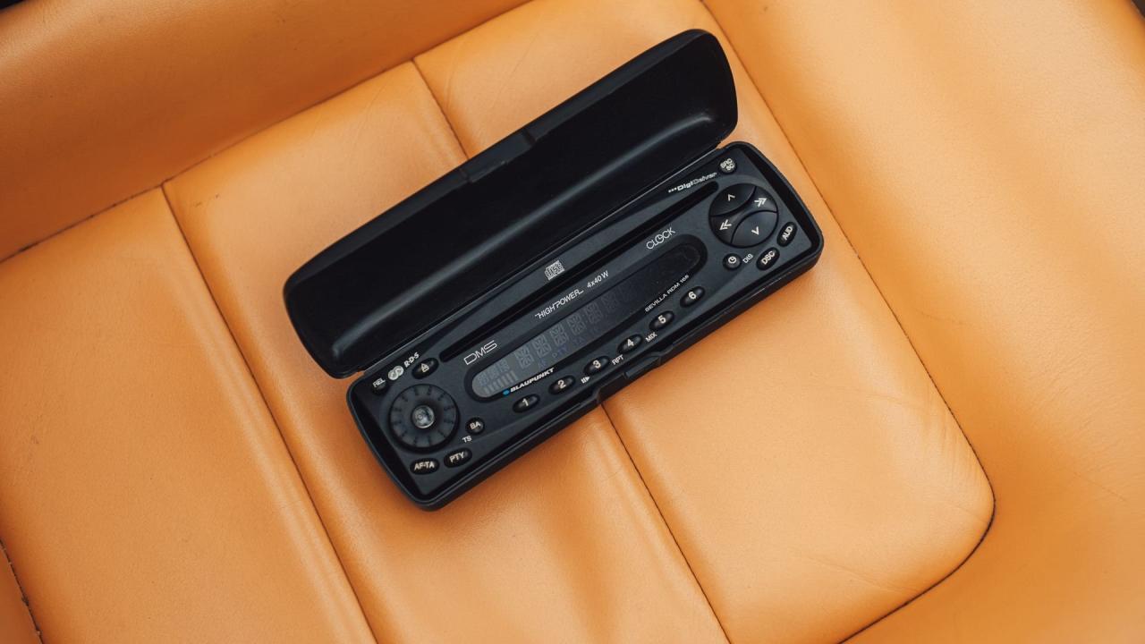 1990 Ferrari Mondial t Cabriolet