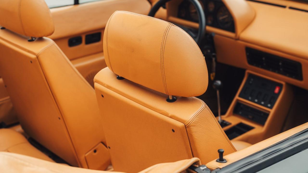 1990 Ferrari Mondial t Cabriolet